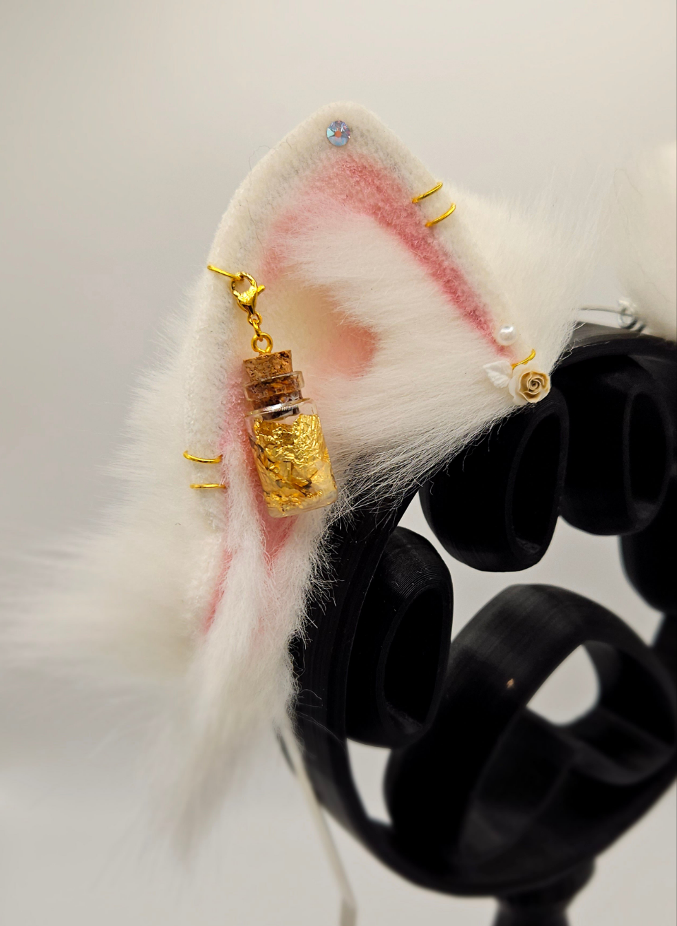 🌹✨ Golden Rose Kitten Ears ✨🌹