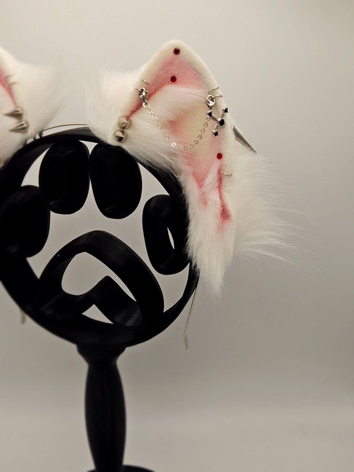 ❄️🗡️ Snowblade 🗡️❄️ - Kitten Ears