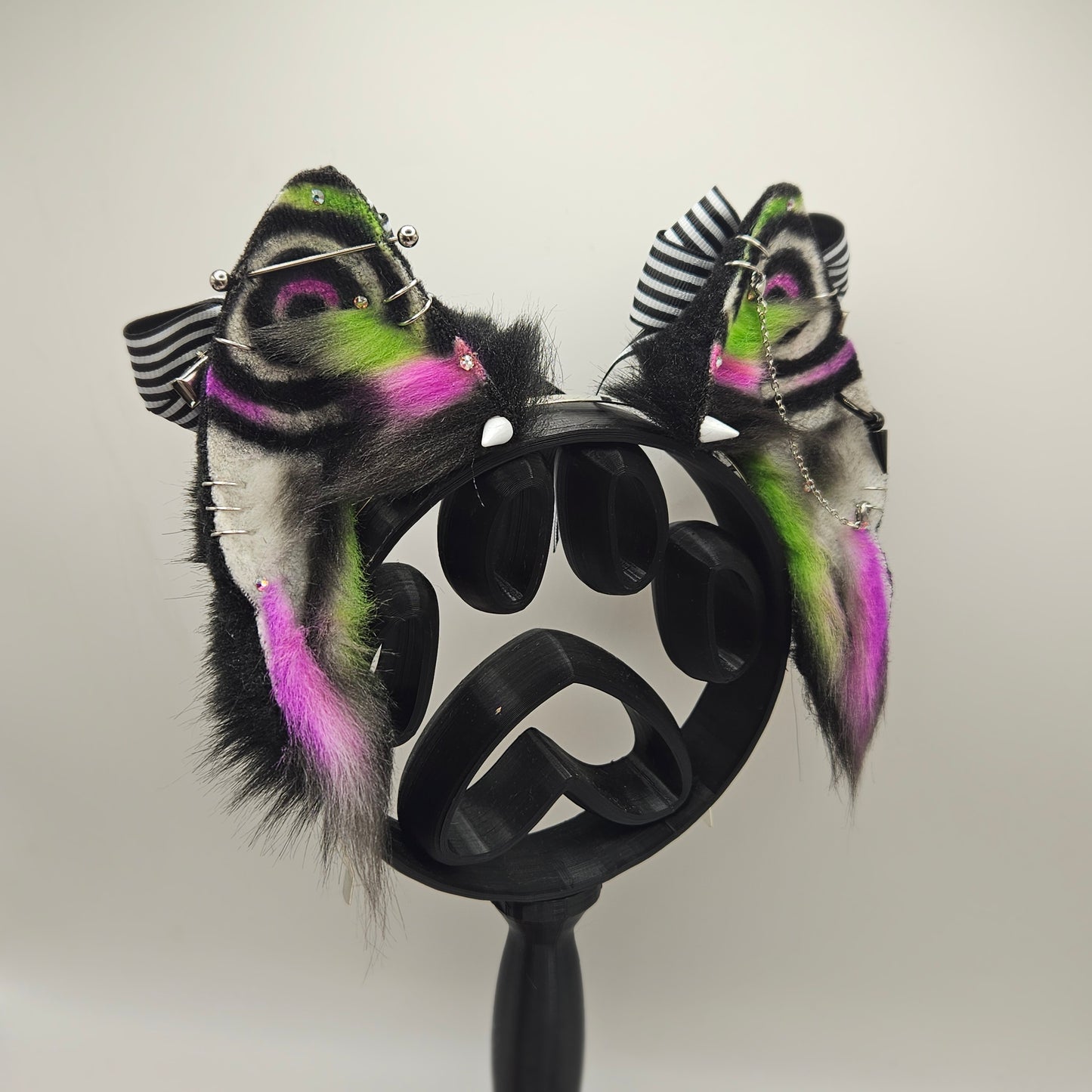 🖤💚💜 SpiralHex Canine Sm Ears 💜💚🖤