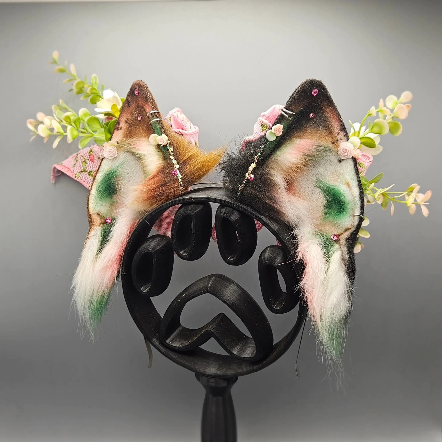 🌸🌹ROSWEN VALE COURT LARGE CANINE EARS🌹🌸