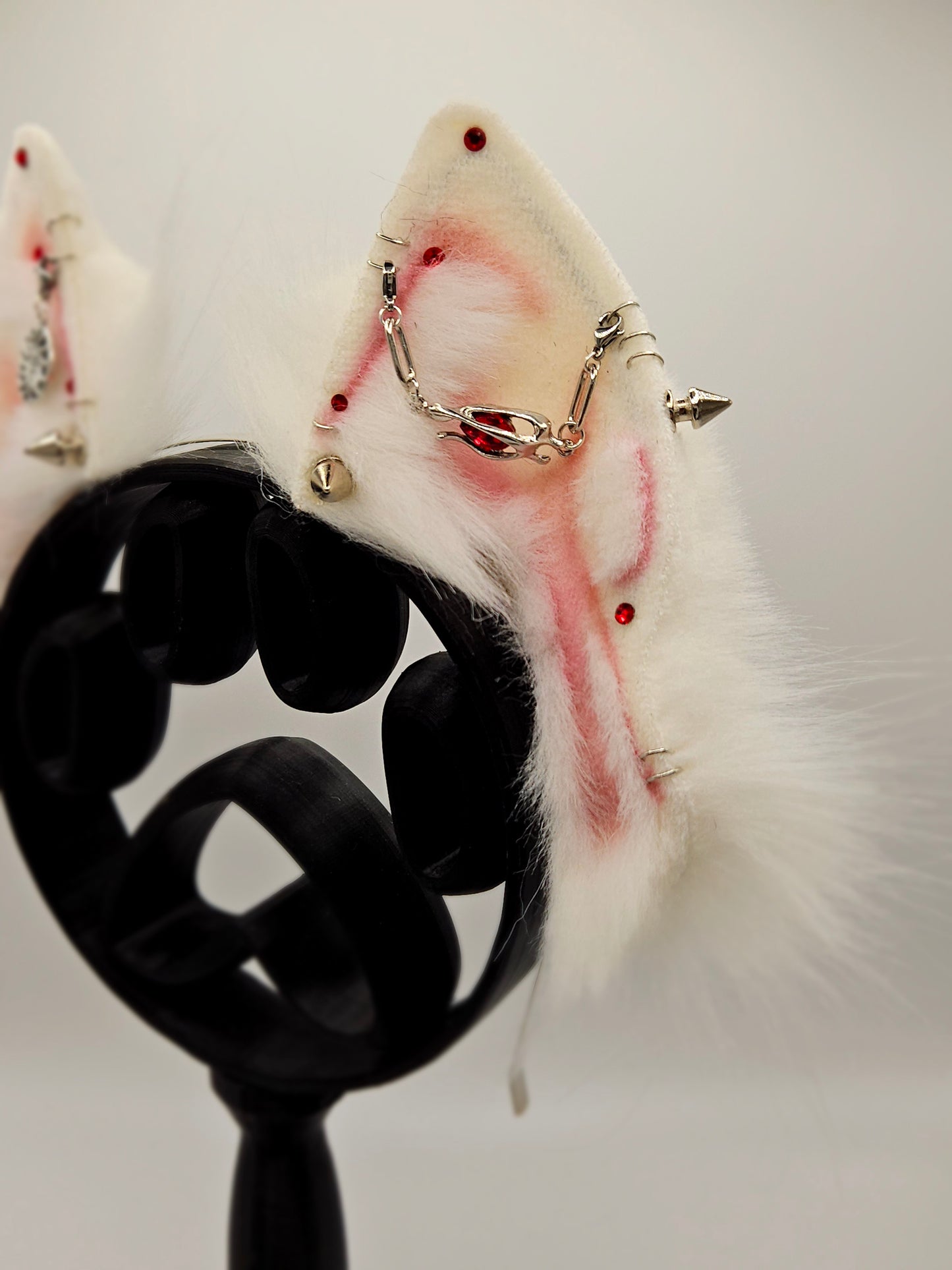 🩸 White Chow Chow Ears - Sunscorch 🩸
