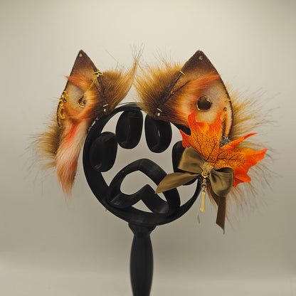 🍂🧡✨ Autumn’s Last Breath – Cross Fox✨🧡🍂