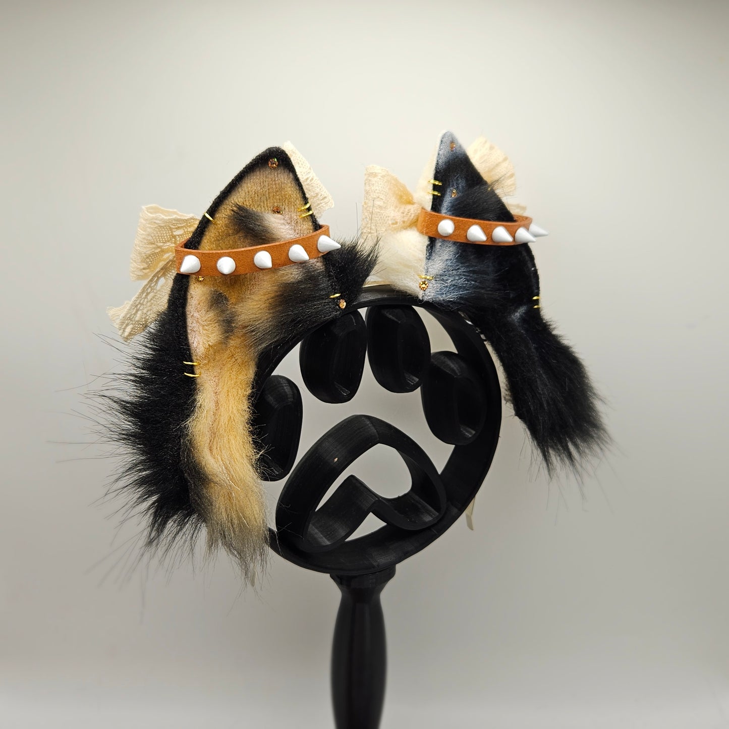 🖤🕯️🕸️ Leather & Lace Split Dye Chow Chow Ears 🕸️🕯️🖤