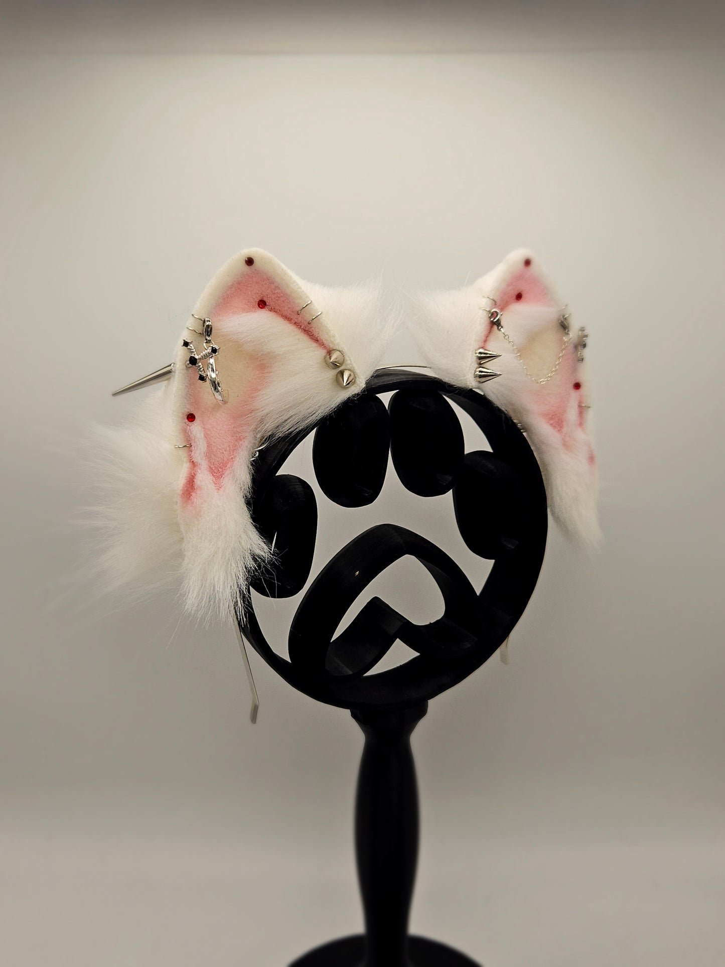 ❄️🗡️ Snowblade 🗡️❄️ - Kitten Ears